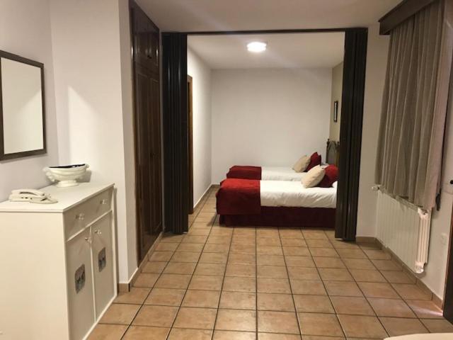 Hotel Patri Huéscar Extérieur photo