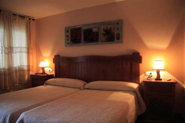 Hotel Patri Huéscar Extérieur photo