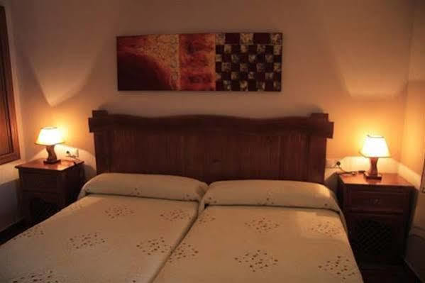 Hotel Patri Huéscar Extérieur photo